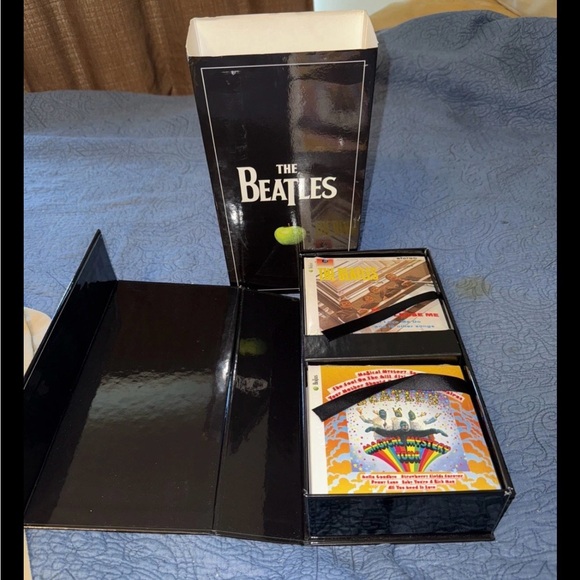 The Beatles Black Box CD Set, Album Collection NEW - Picture 2 of 3
